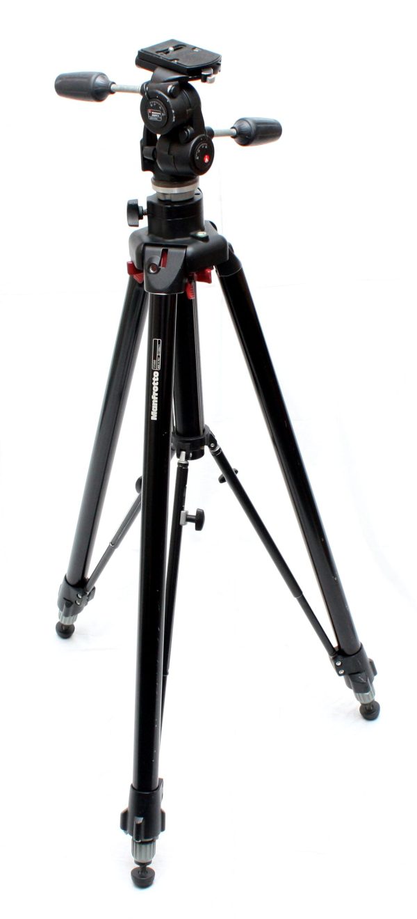 Manfrotto 058B Heavy Duty Professional Tripod with 808RC4 pan & tilt head. Max Load 12 KG!