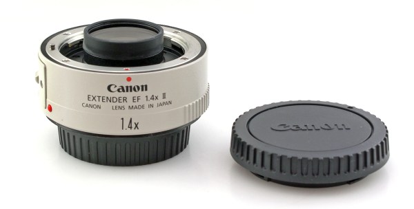 Canon EF 1.4x Extender II Tele Converter - excellent condition with pouch case