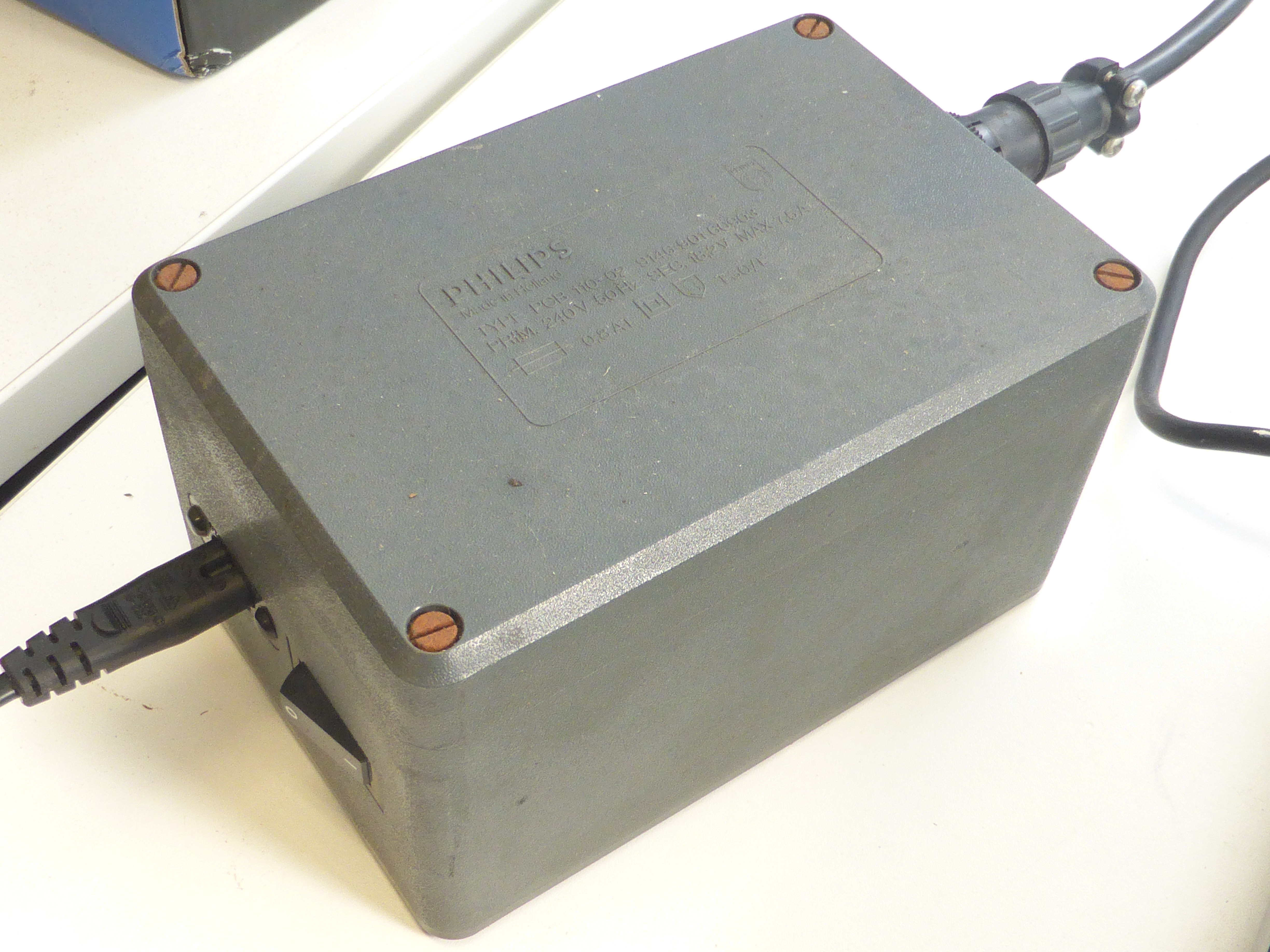 Philips PCS 2000 35mm Colour B&W & Multigrade Enlarger, with Controller/Timer - Boxed - Image 8