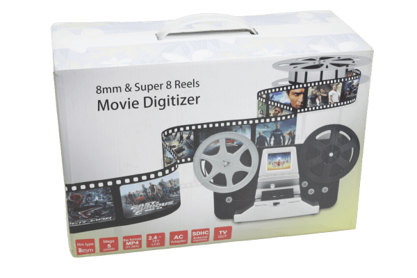 8mm Super 8 Cine Movie Film Digitiser, with 32gb SD Card - Boxed - Unused
