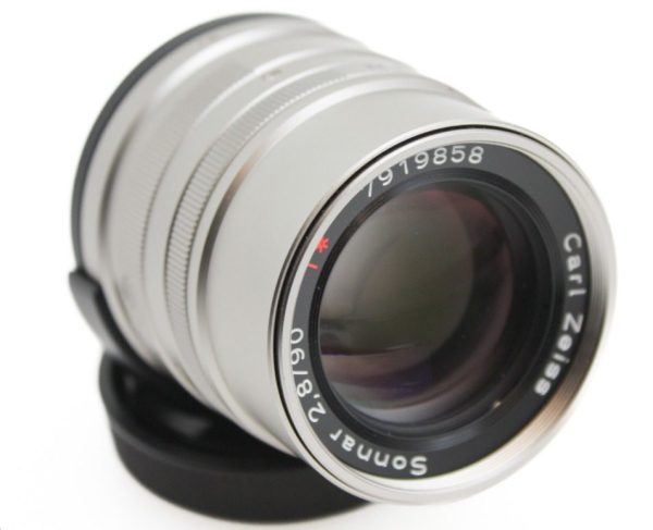 Carl Zeiss 90mm f/2.8 Sonnar T* - Contax G Mount Lens