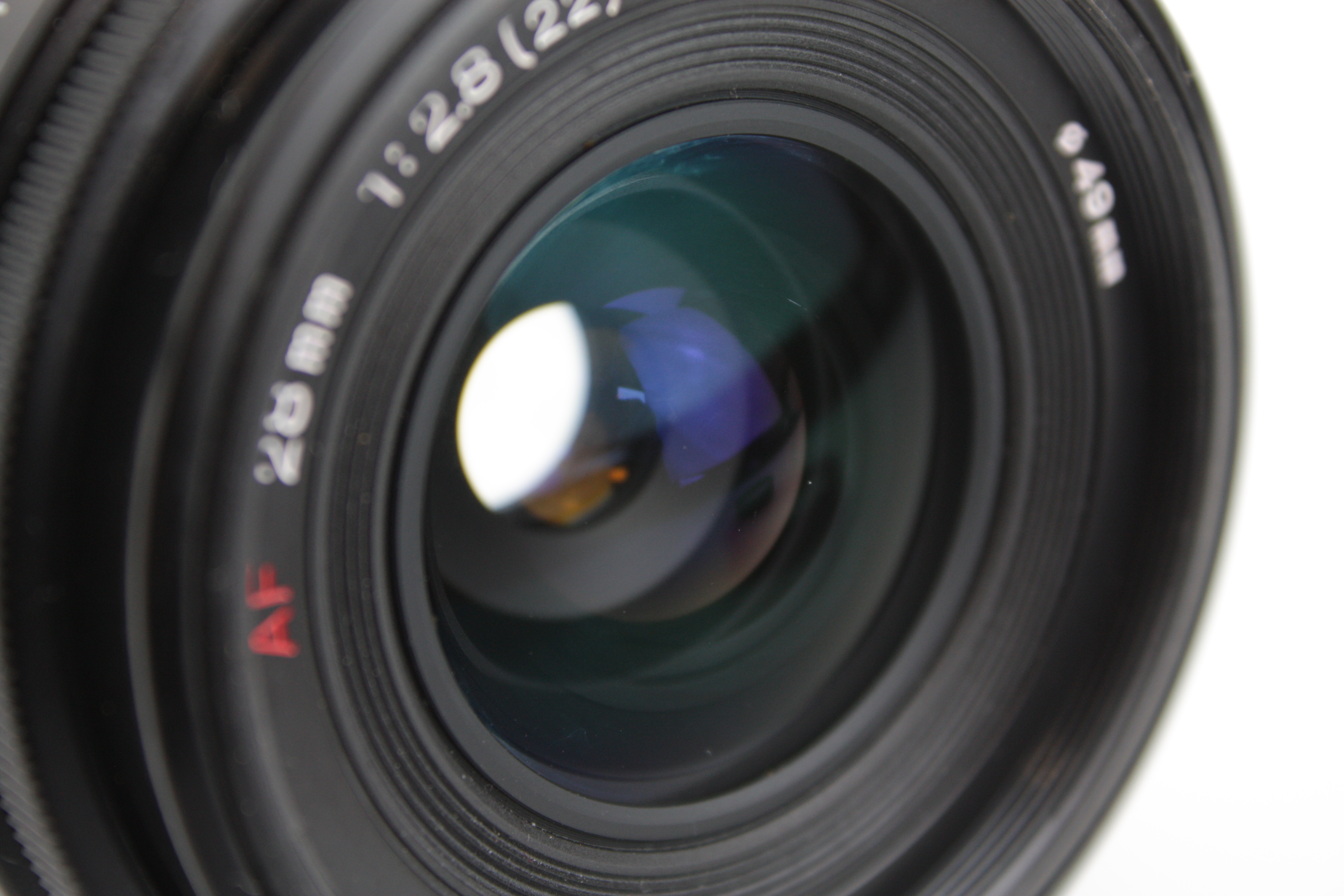 Minolta AF / Sony A Mount (not E) 28mm f/2.8 Wide Angle Lens - Image 3