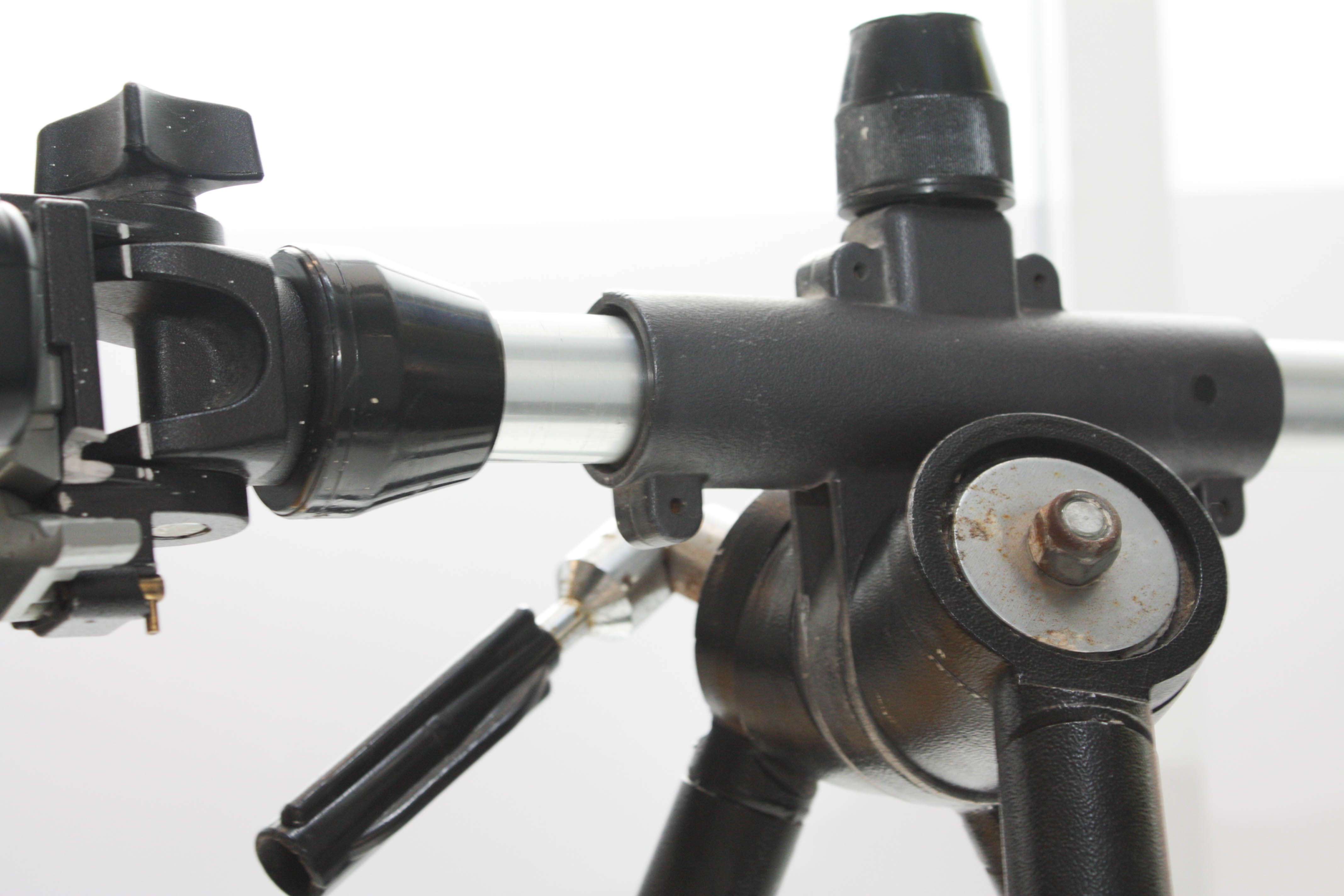 Benbo/Kennett Tripod/Copy Stand + Manfrotto Pivot Head - Image 4