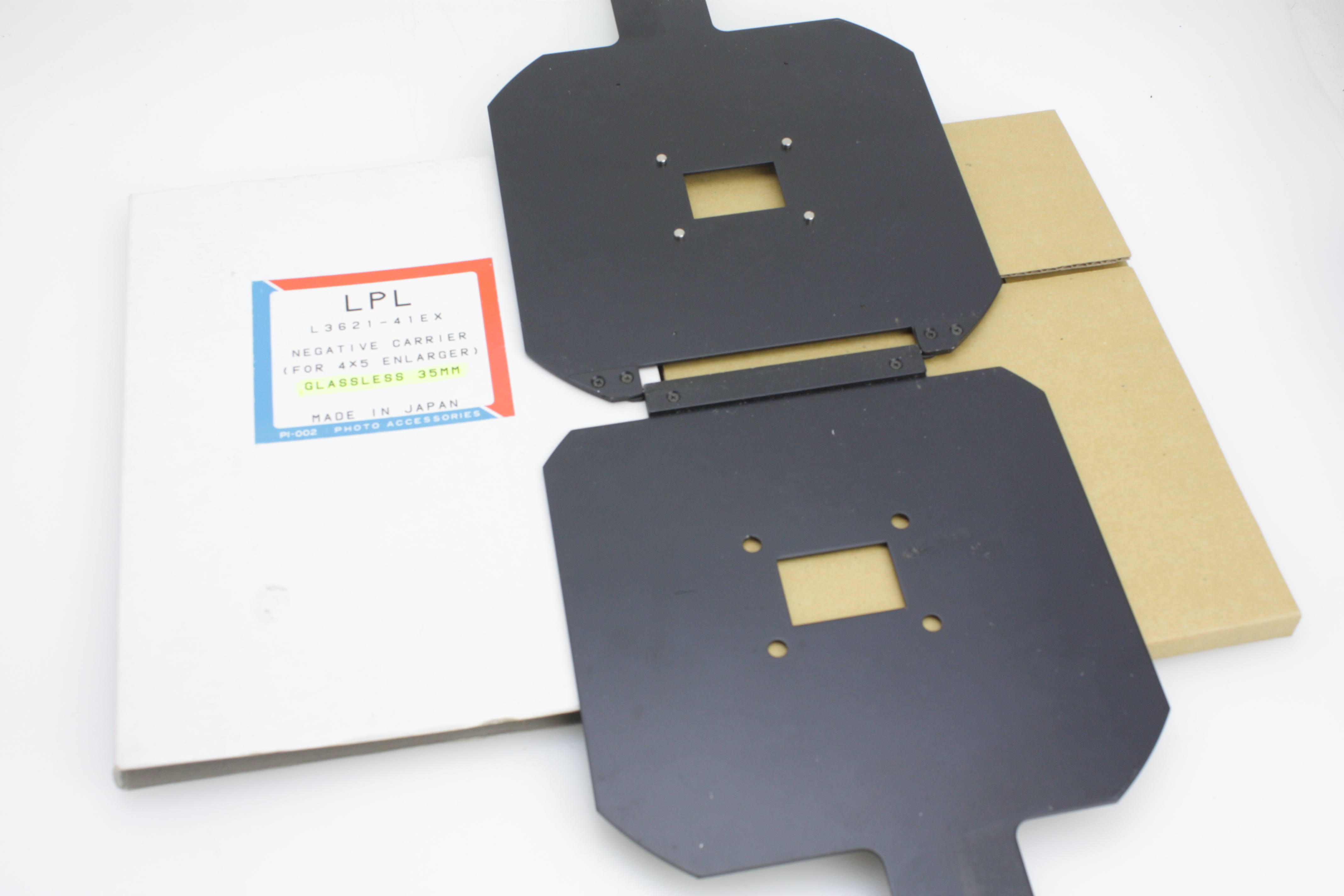 LPL 5x4" Darkroom Enlarger 35mm Negative Carrier / Holder - Boxed - Image 2