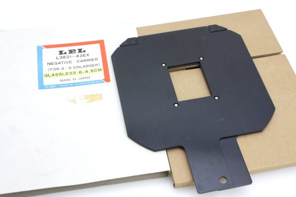 LPL 5x4" Darkroom Enlarger Negative Carrier / Holder - 6x4.5cm - [7451] [7452] - Boxed