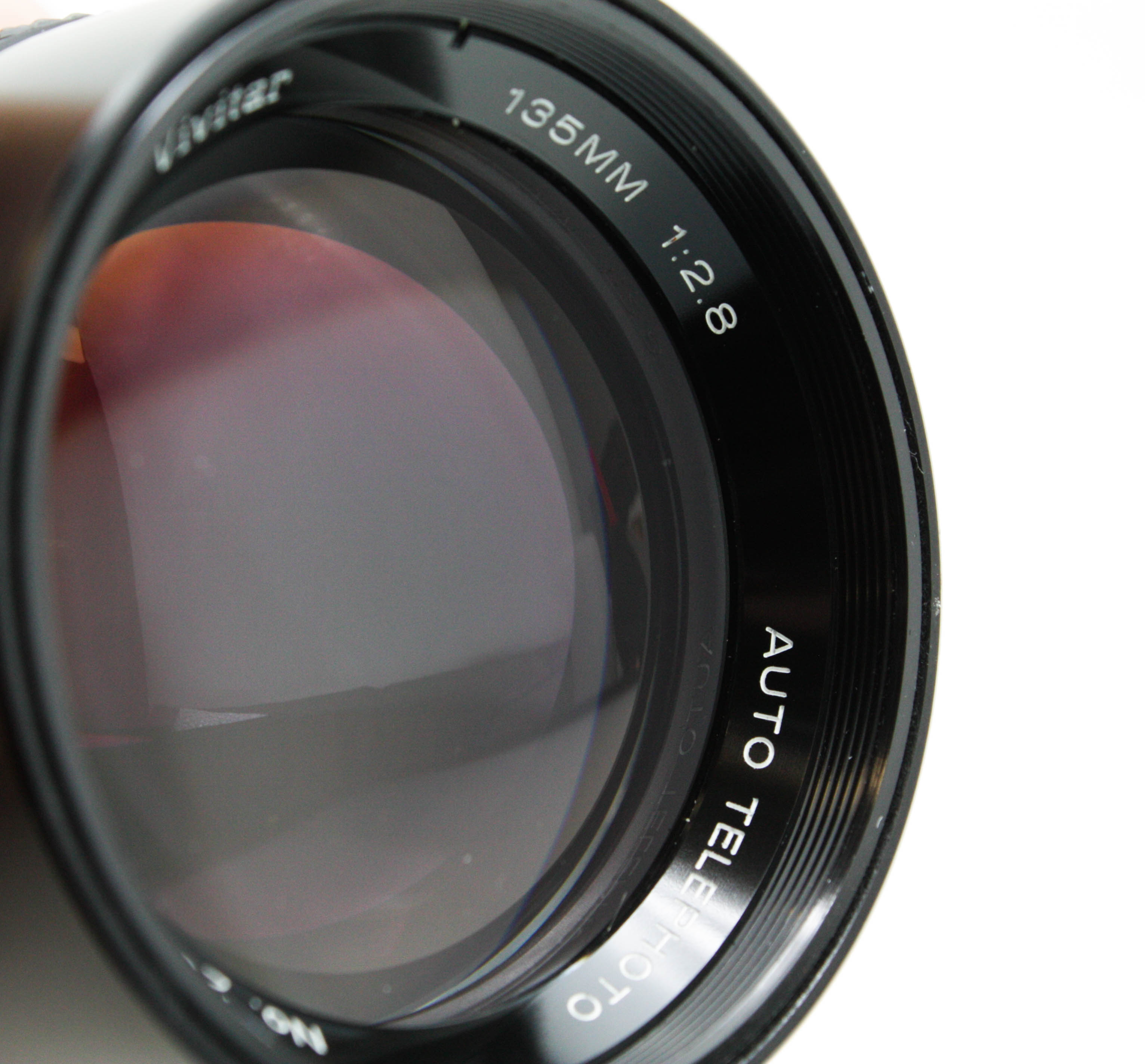 Vivitar 135mm F/2.3 Auto Telephoto Prime Lens in M42 Mount - Image 3