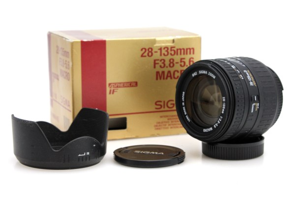 Sigma 28-135mm f/3.8-5.6 Zoom Lens, with Caps - Nikon F Mount (AF) - Boxed