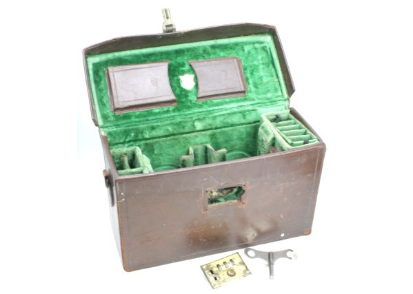 Bell & Howell Filmo 70A Standard Cine Movie Camera, with Case & 16mm FP4 Film