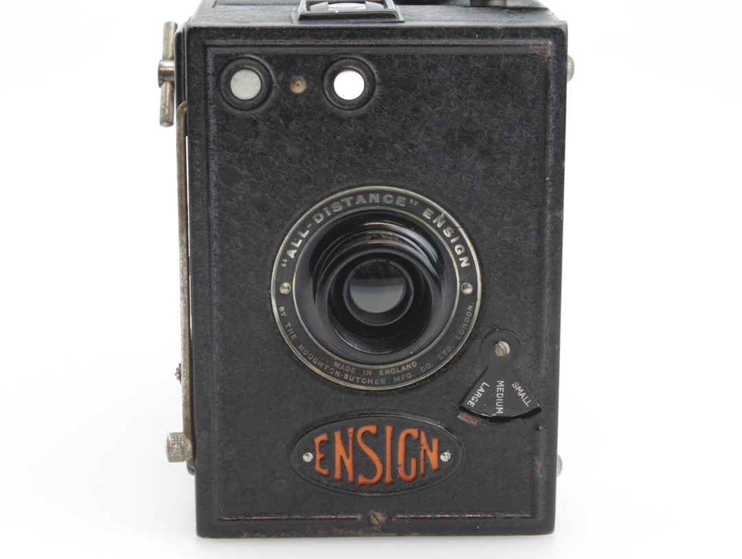 Ensign "All-Distance" 120 Medium Format Box Camera - Collectible Art Deco - Circa 1927-1930 - Image 6