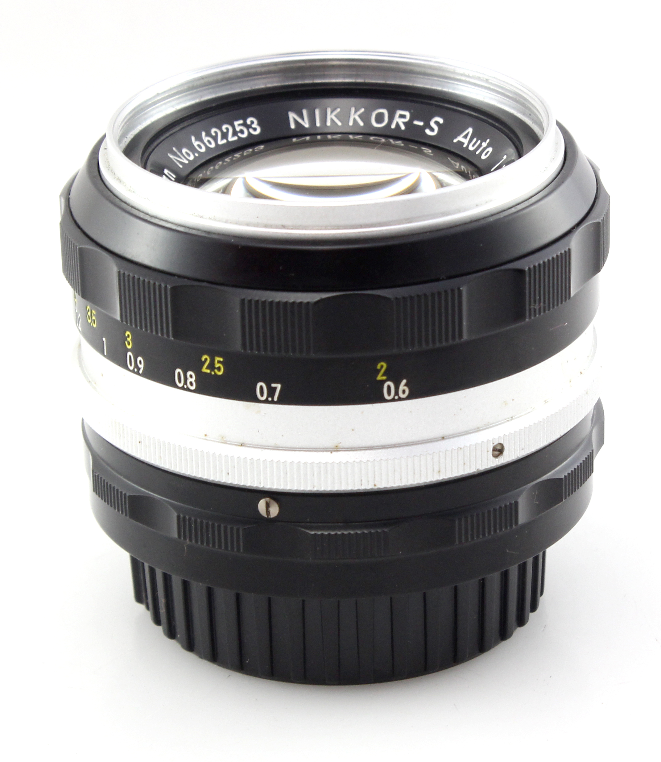 Nikon Nikkor-S 50mm f1.4 Fast Prime Standard Lens W/ Hood - Nikon F Pre-Ai Mount - Image 2