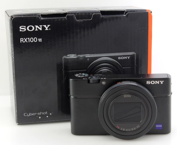 Sony RX100 VII Compact 20.1MP Camera / 4K Video - Zeiss T* Lens - Boxed Mint Condition