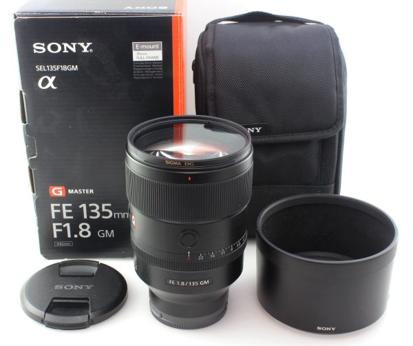 Sony FE 135mm F/1.8 GM Telephoto G Master Lens - Sony FE mount - boxed - Excellent condition