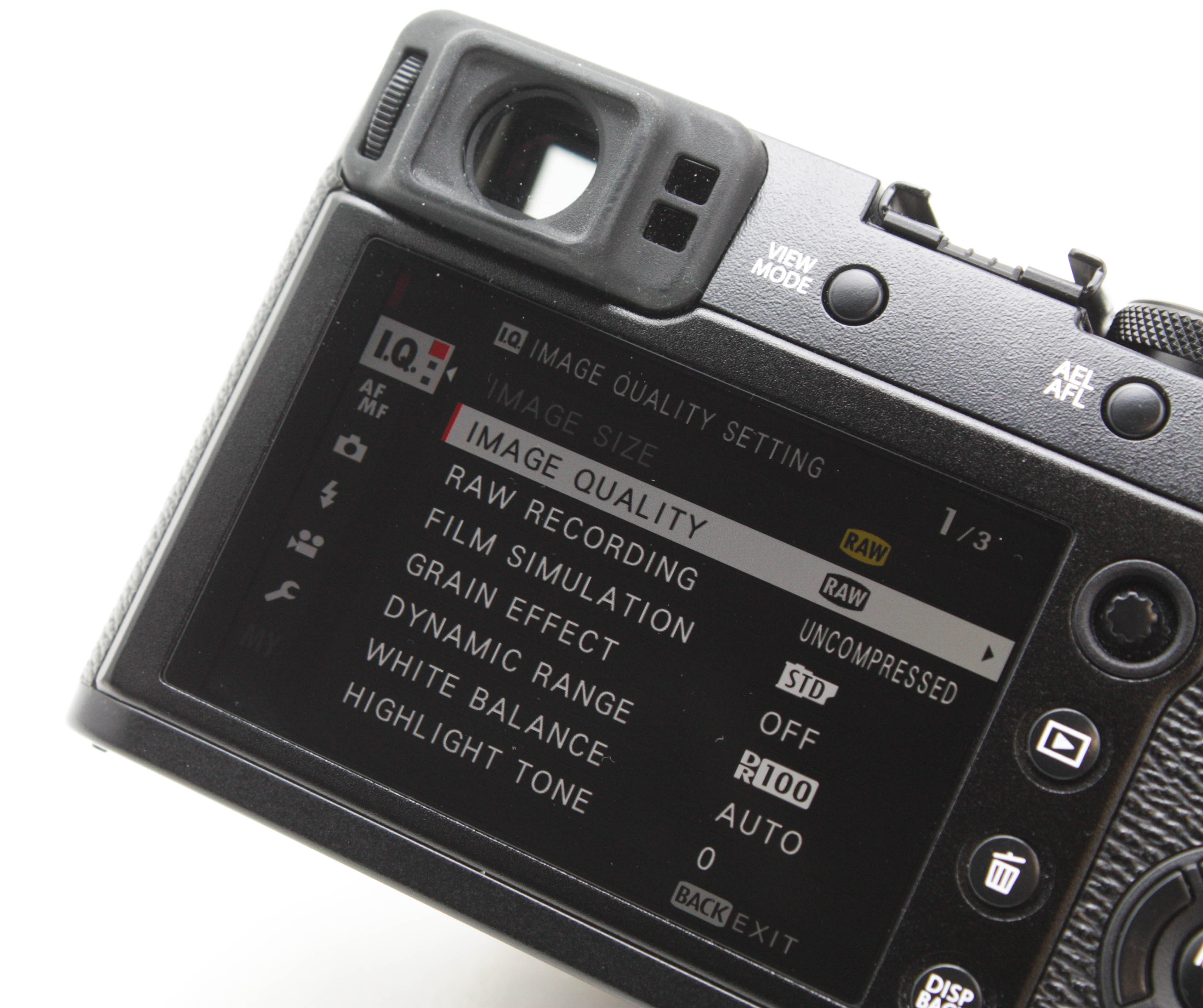 Fujifilm X100F Black Digital Camera. 23mm F2 Lens - Excellent condition w Accessories - Image 7