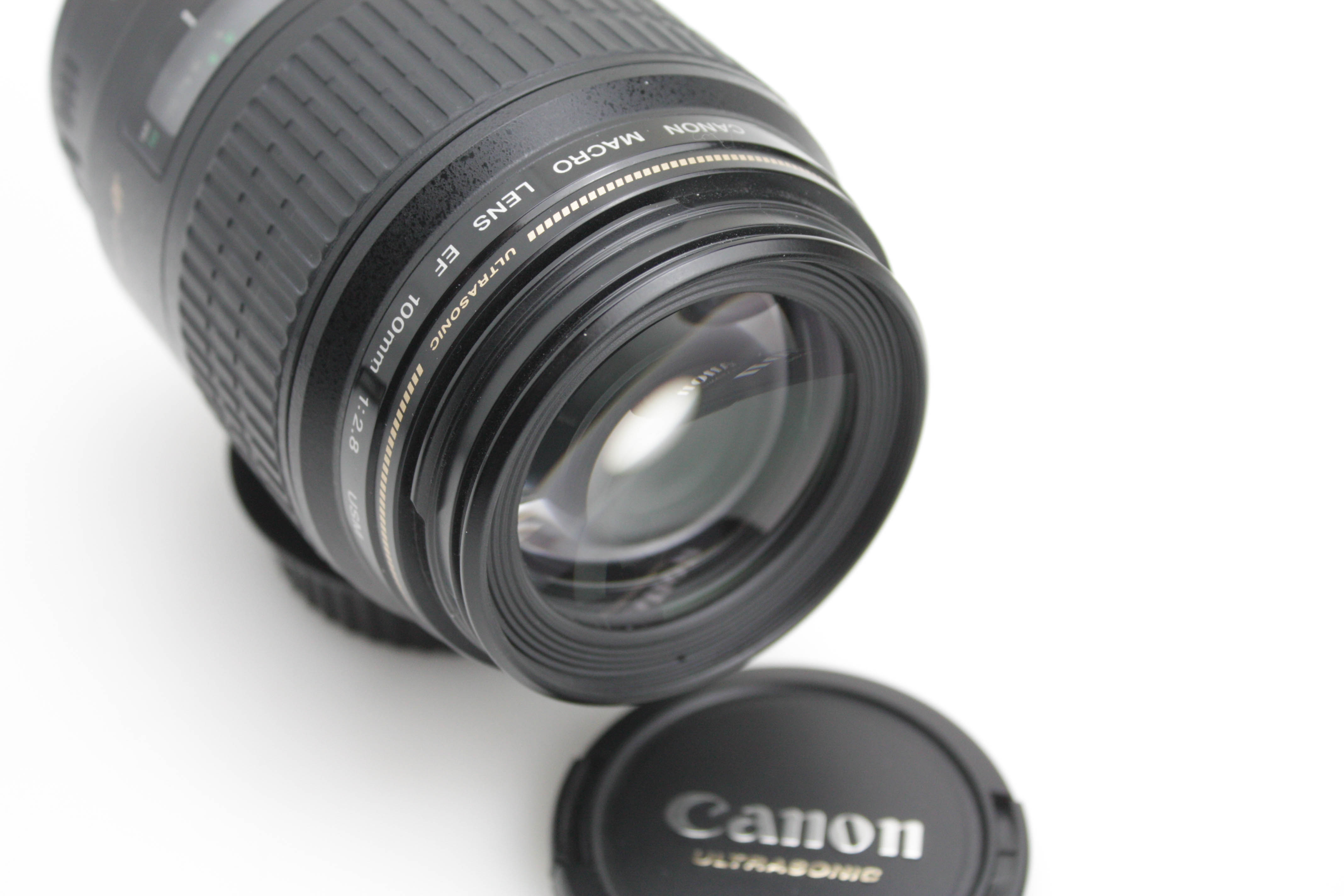 Canon EF 100mm f2.8 1:1 Macro Lens - for Canon EF DSLR Cameras