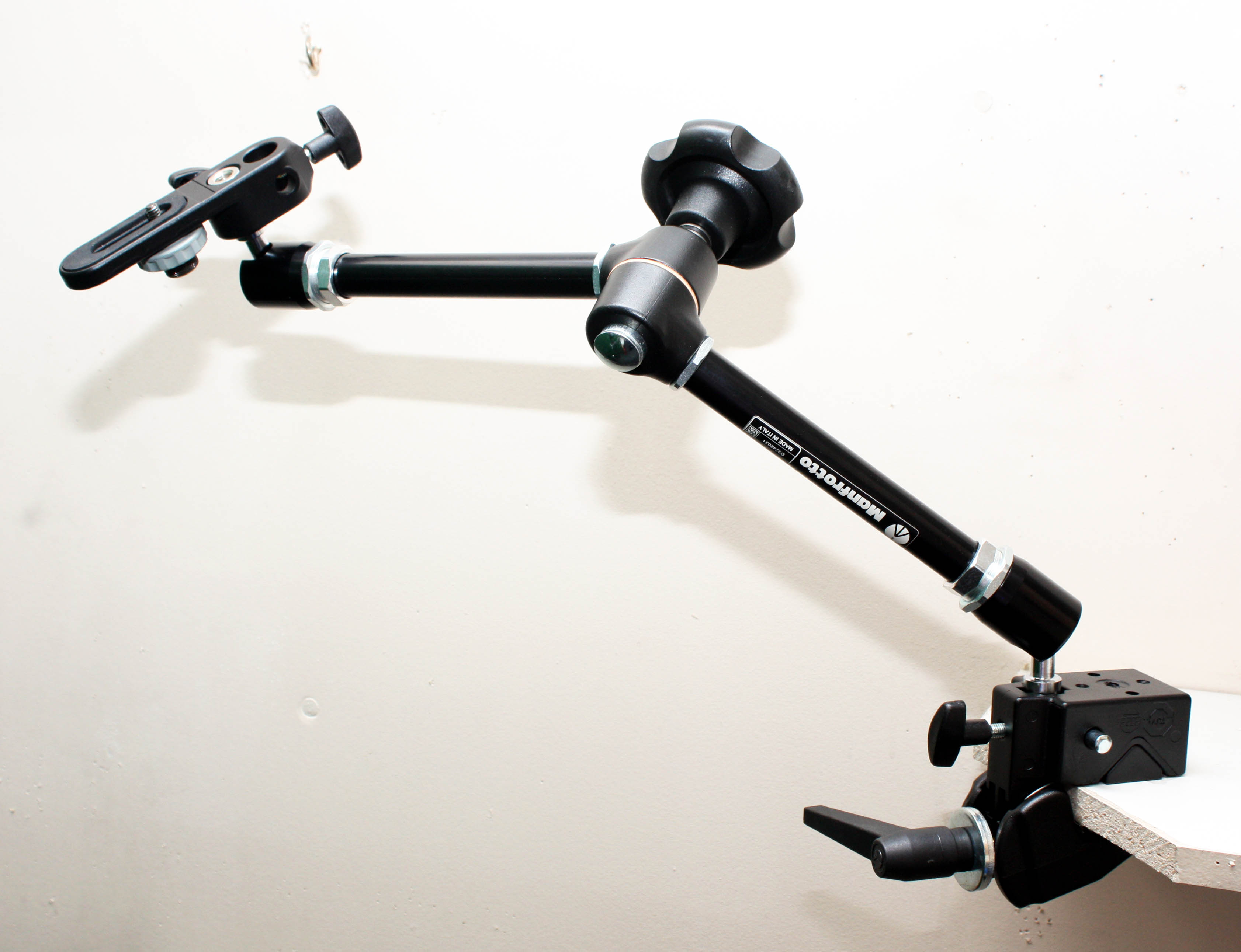 Manfrotto 244 Variable Friction Magic Arm + 035 Super Clamp + Camera Bracket - Image 2