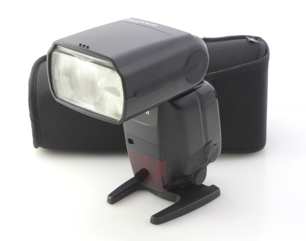 Canon Speedlite 600EX-RT- Flash for Canon Digital Cameras. With Case