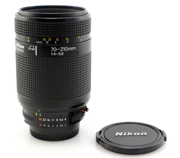 Nikon AF Nikkor 70-210mm f/4.0-f/5.6 Zoom Lens - Nikon F  NAF  Mount