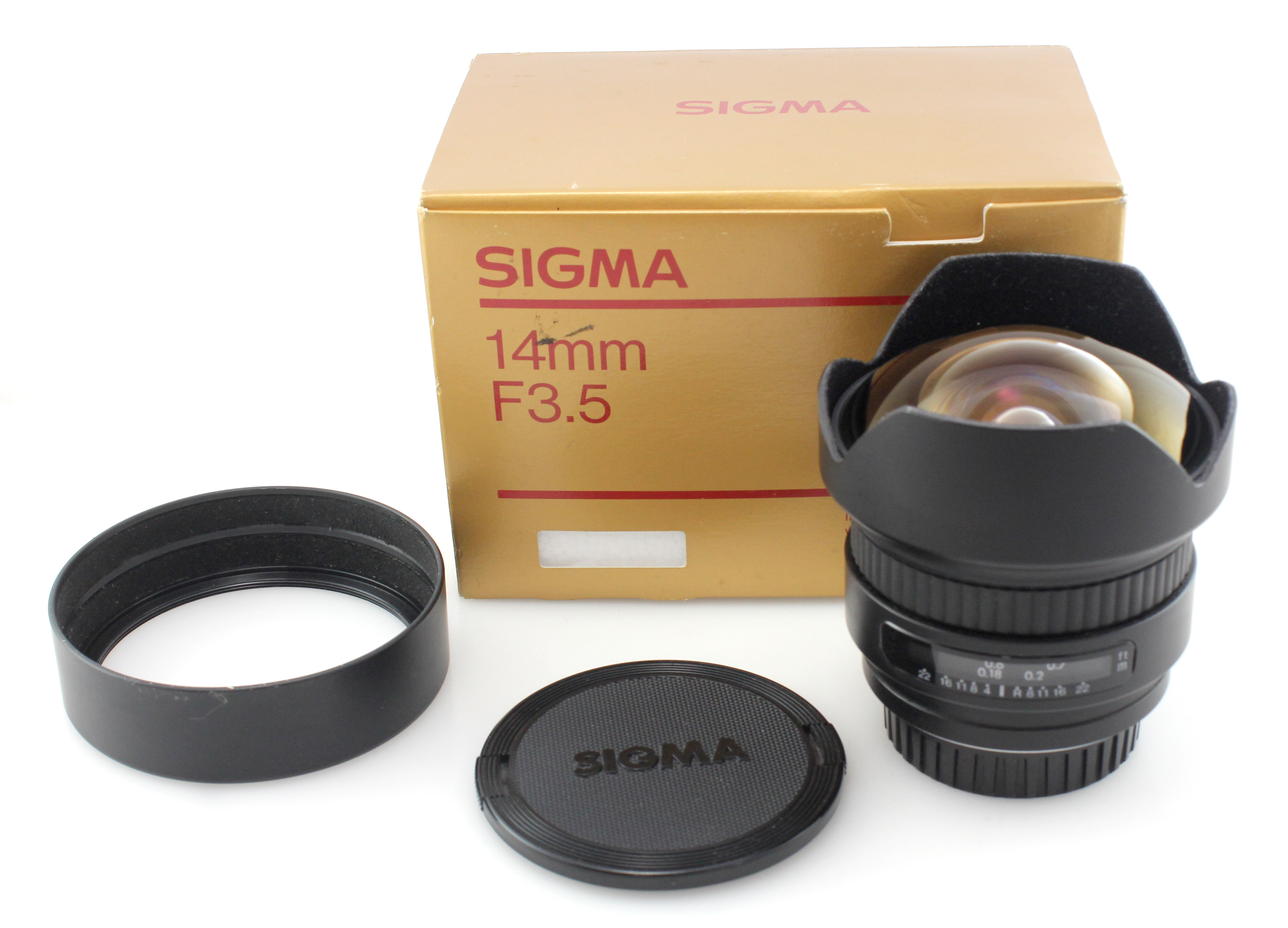 Boxed Sigma 14mm f3.5 AF Wide Angle Lens - Minolta A Mount - Good condition