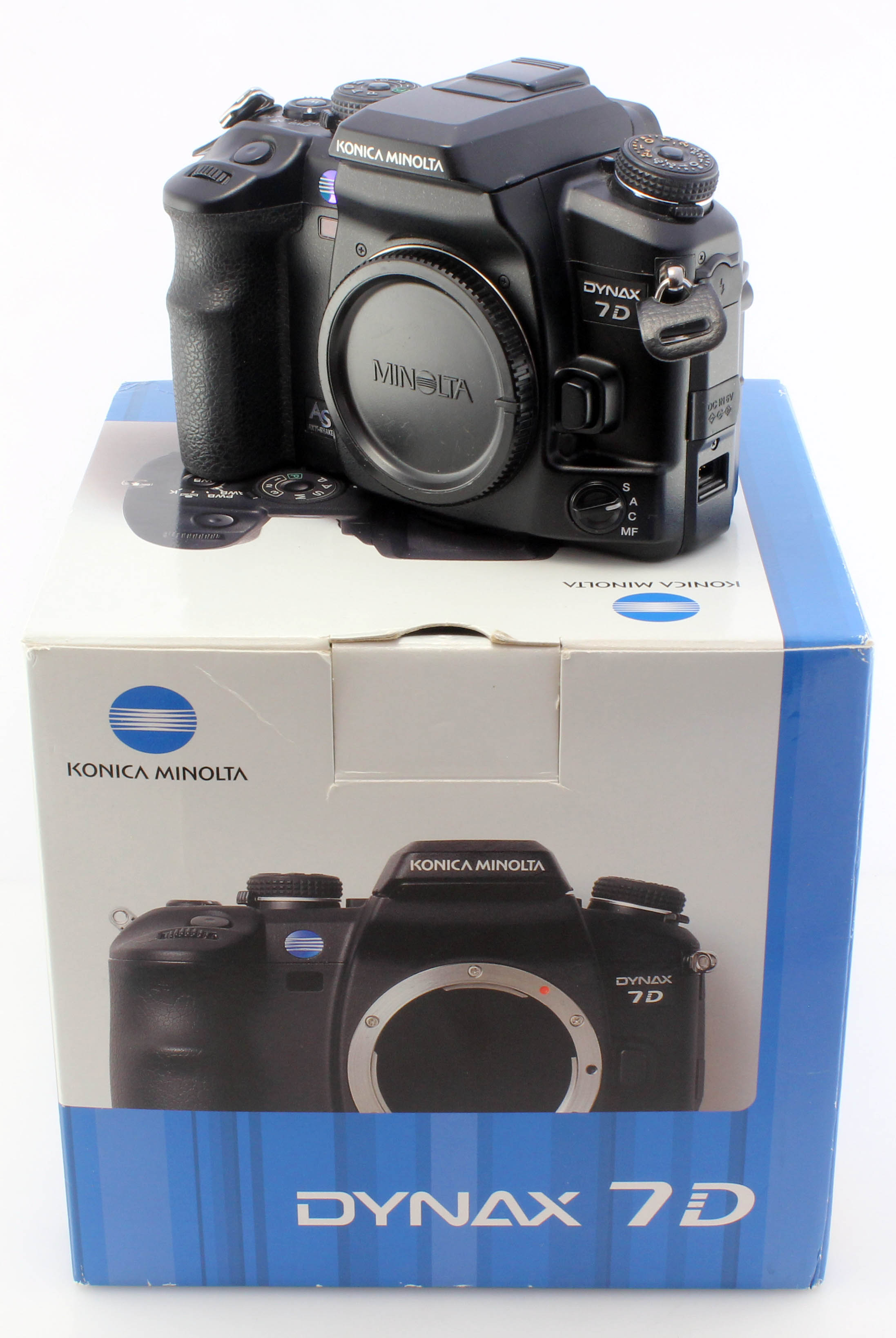 Konica Minolta Dynax 7D 6.1 mp CCD Digital SLR Camera Body - Boxed - Excellent