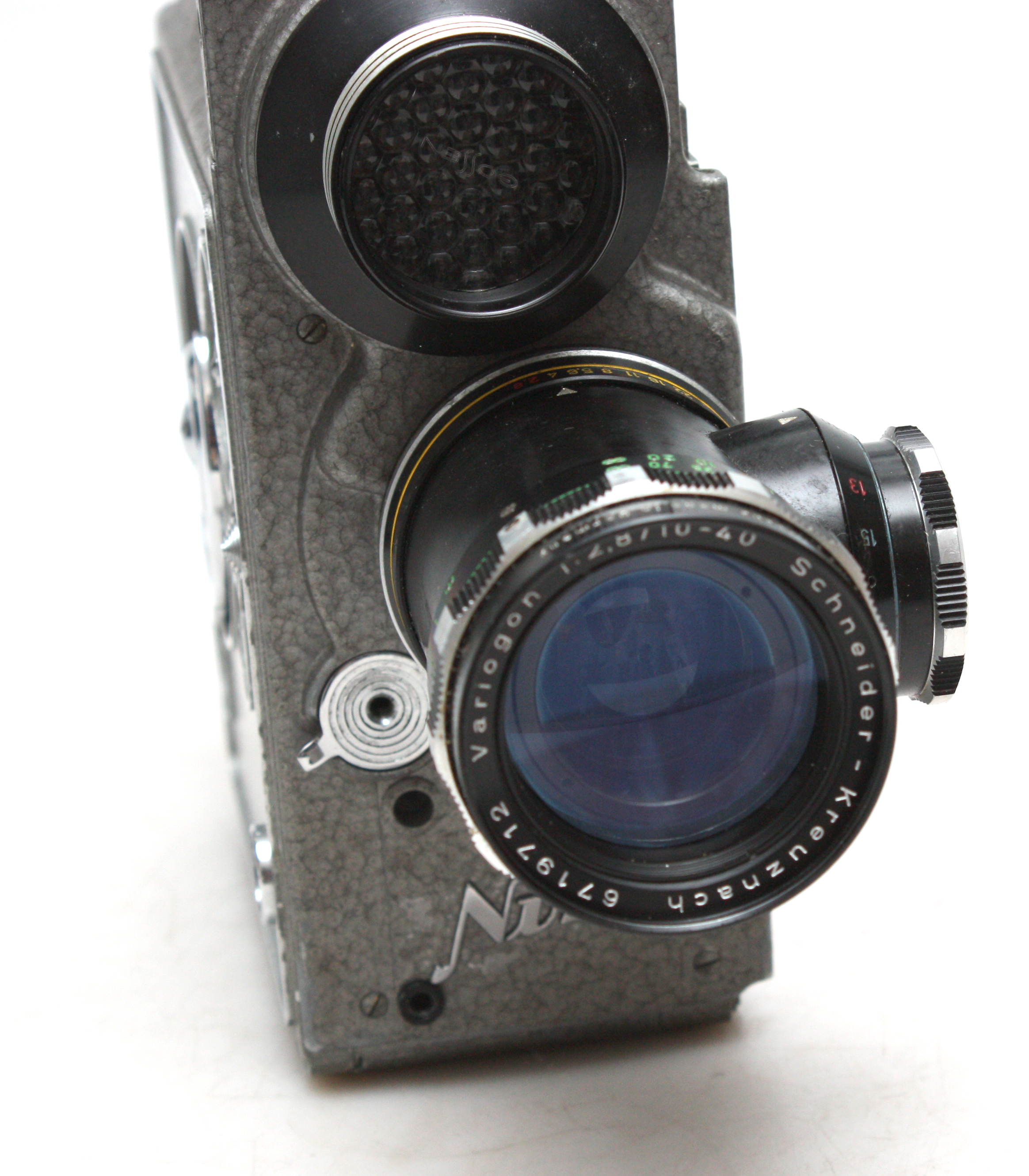 Nizo Heliomatic 8 Focovario 8mm Cine Camera W/ schneider 10-40mm f2.8 Lens - Image 4