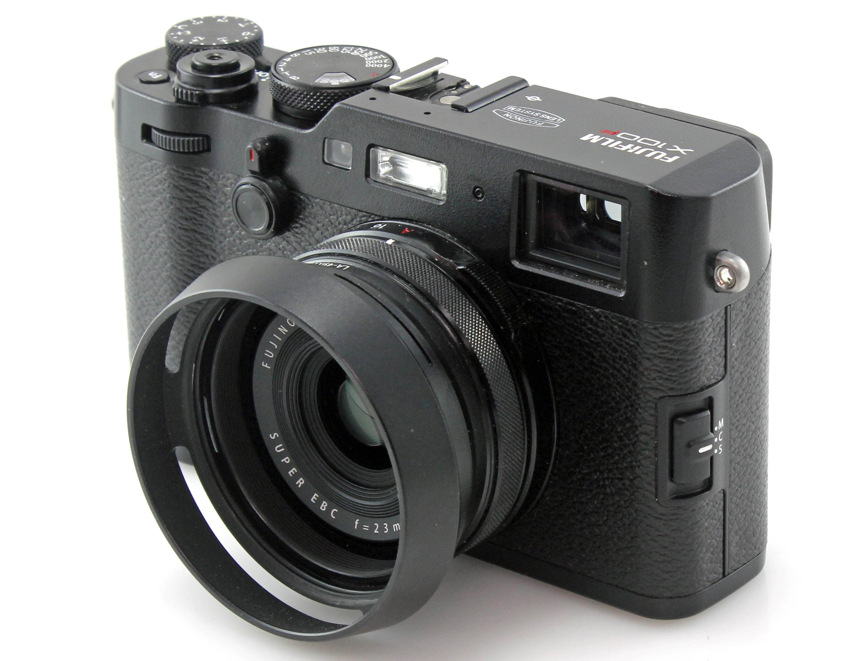 Boxed Fujifilm X100F Black Digital Camera. 23mm F2 Lens - Excellent condition w case - Low actuations - Image 3