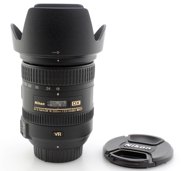 Nikon AF-S NIKKOR 18-200mm f/3.5-5.6 G ii ED DX VR Zoom Lens Hood - NAF crop fit