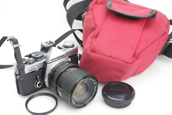 Olympus OM-2 35mm SLR Camera, Vivitar 28-70mm Macro Lens & Case
