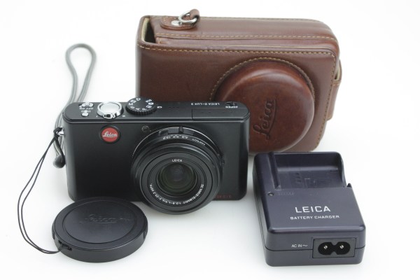Leica D-Lux 3 CCD Digital Compact Camera, with Lovely Brown Case
