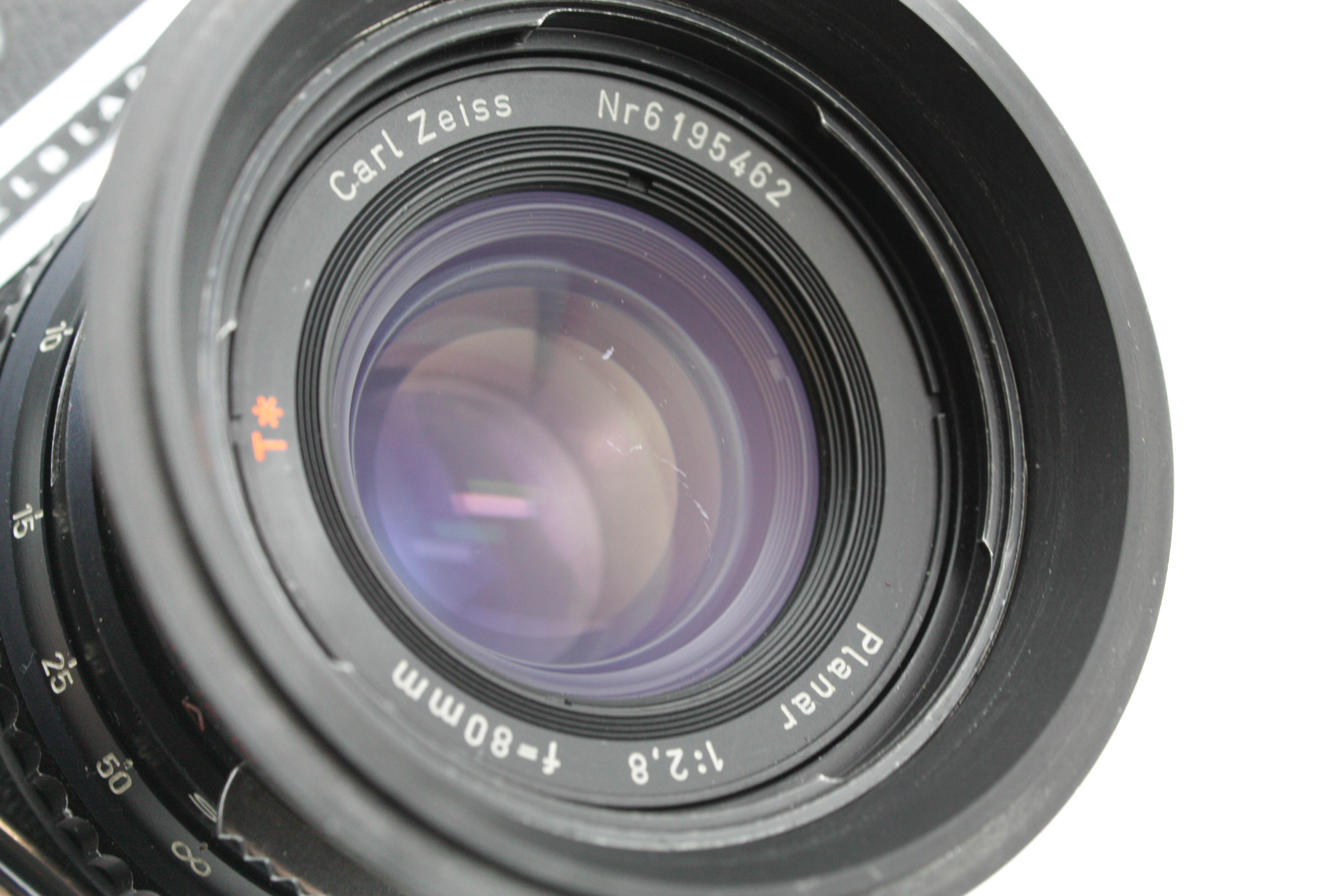 Hasselblad 500cm Medium Format Camera, w/ Carl Zeiss 80mm f2.8 Planar & A12 Back - Image 2