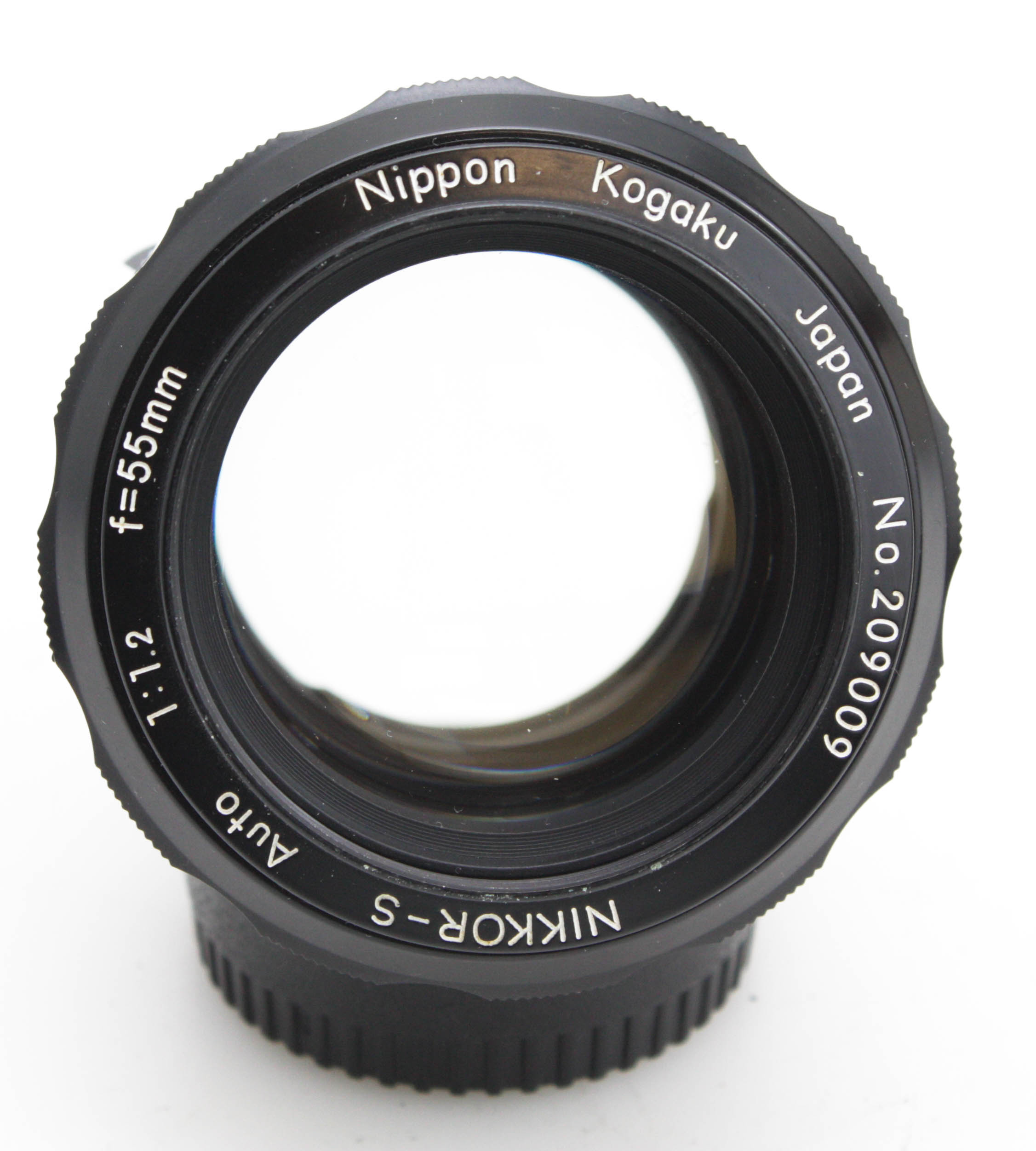 Nikon-Nikkor-S Auto 55mm f/1.2 Non AI Lens - Nikon F Mount - Scallop Design - Image 4