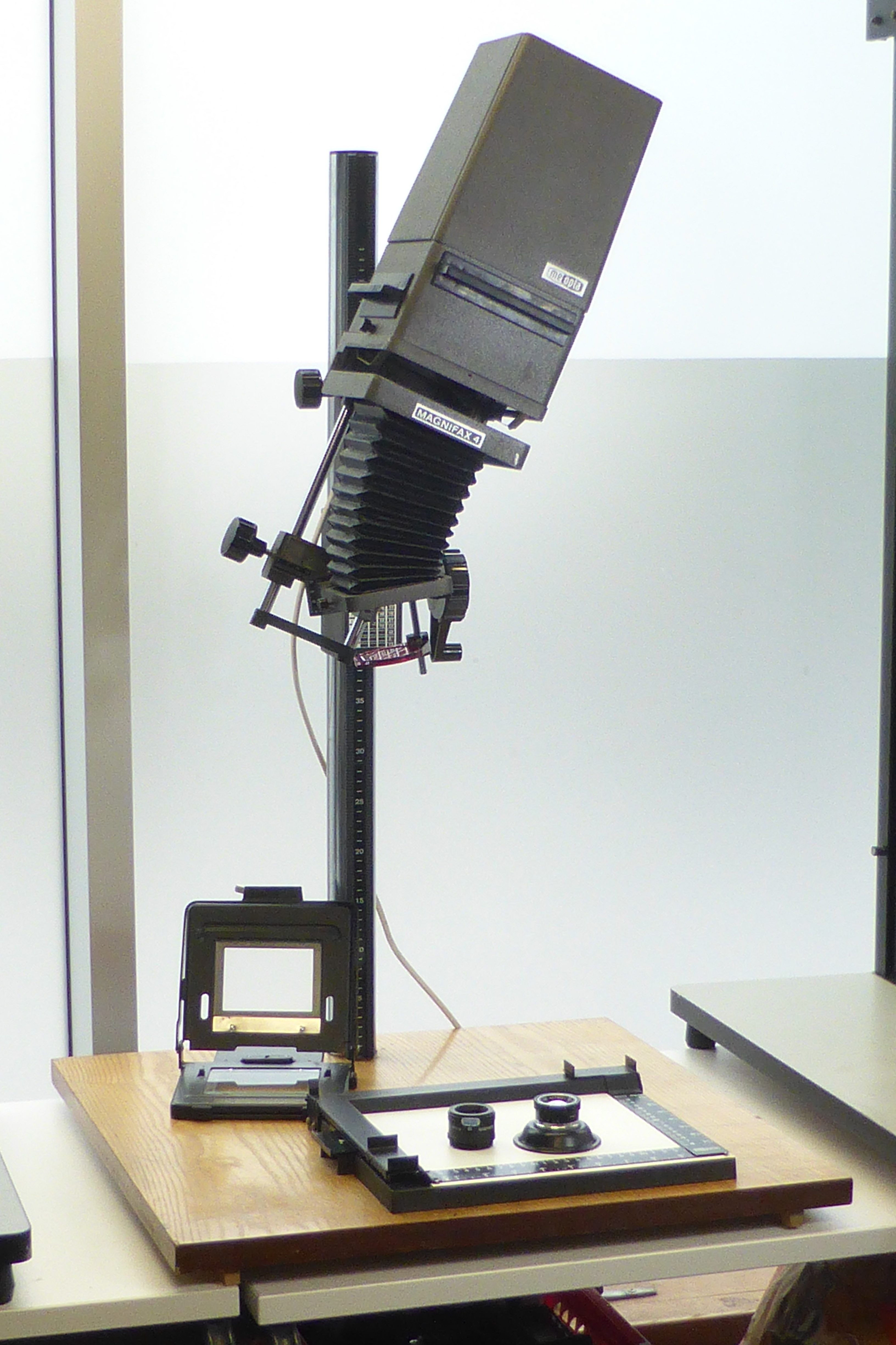 Meopta Magnifax 4 Enlarger 35mm-6x9cm 2x lenses, Easel & Multigrade Filters - Image 2