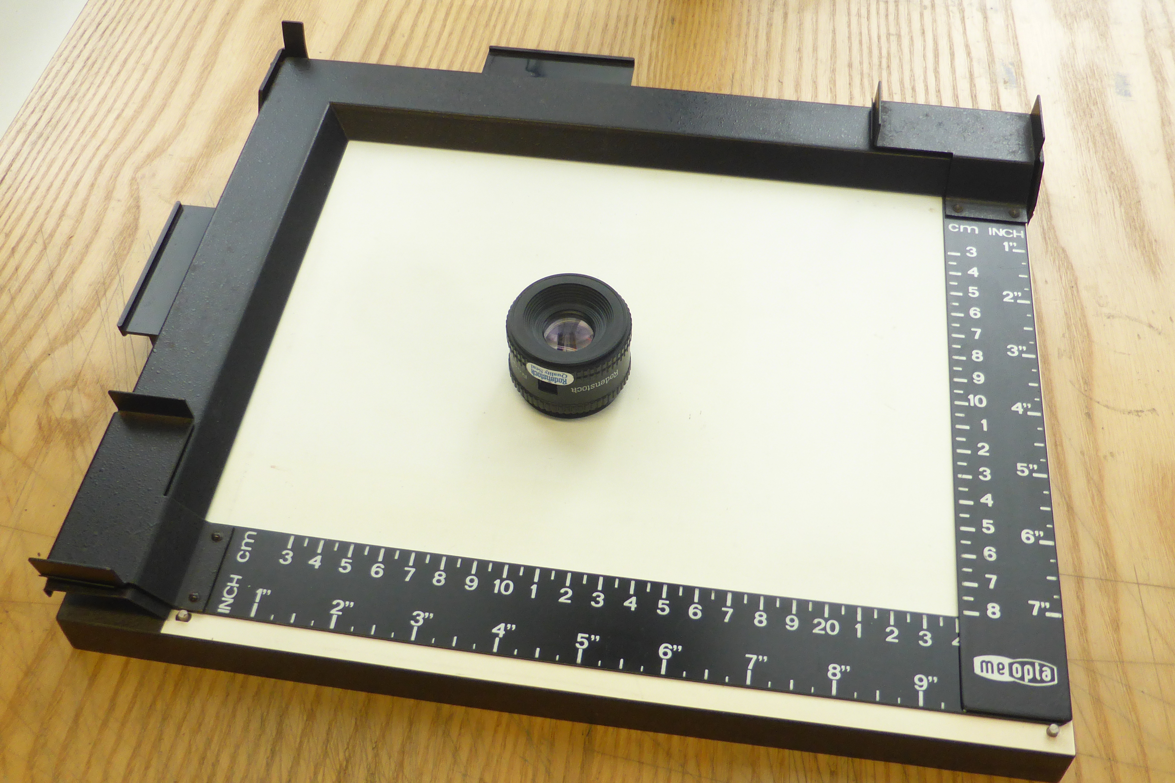 Meopta Magnifax 4 Enlarger 35mm-6x9cm 2x lenses, Easel & Multigrade Filters - Image 5