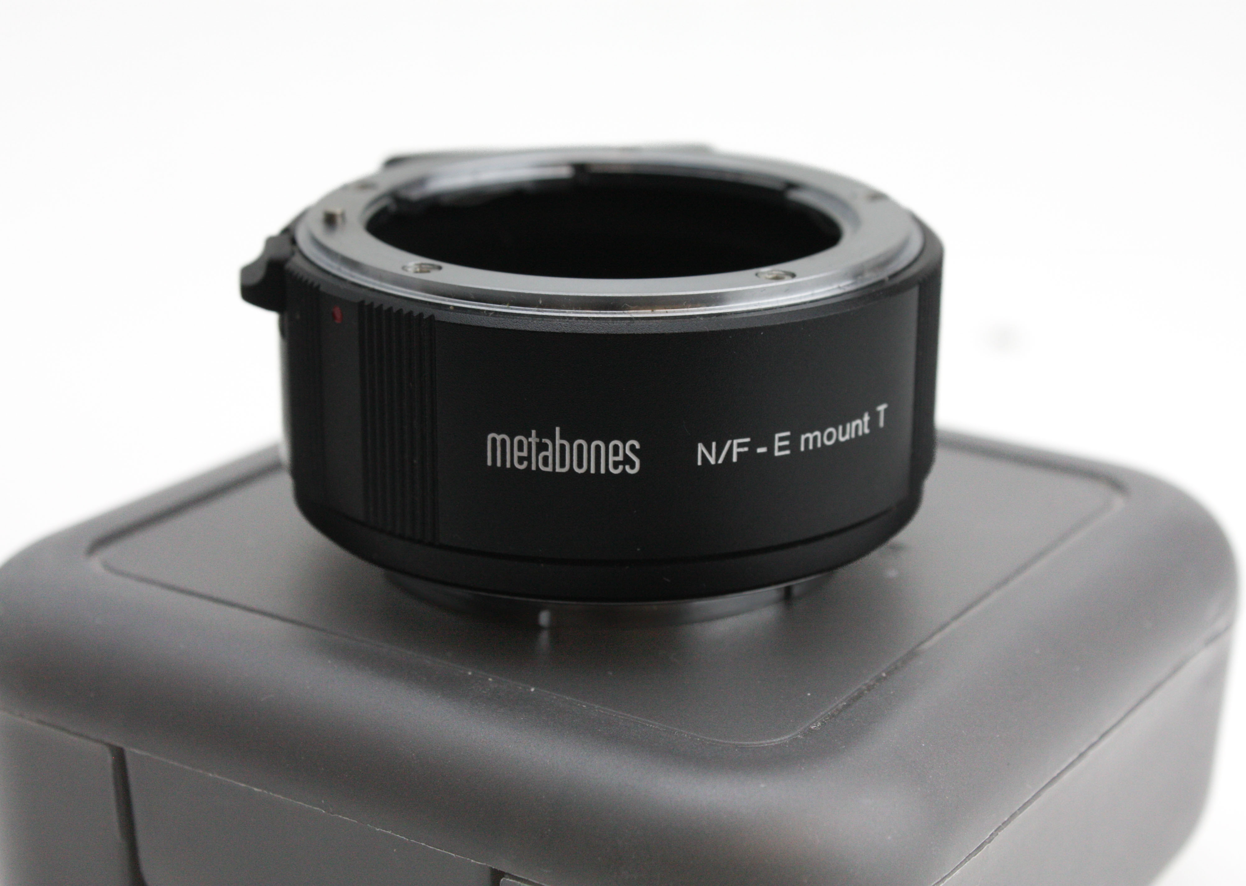 Metabones Nikon N/F - Sony E Mount Adapter Boxed - Image 4