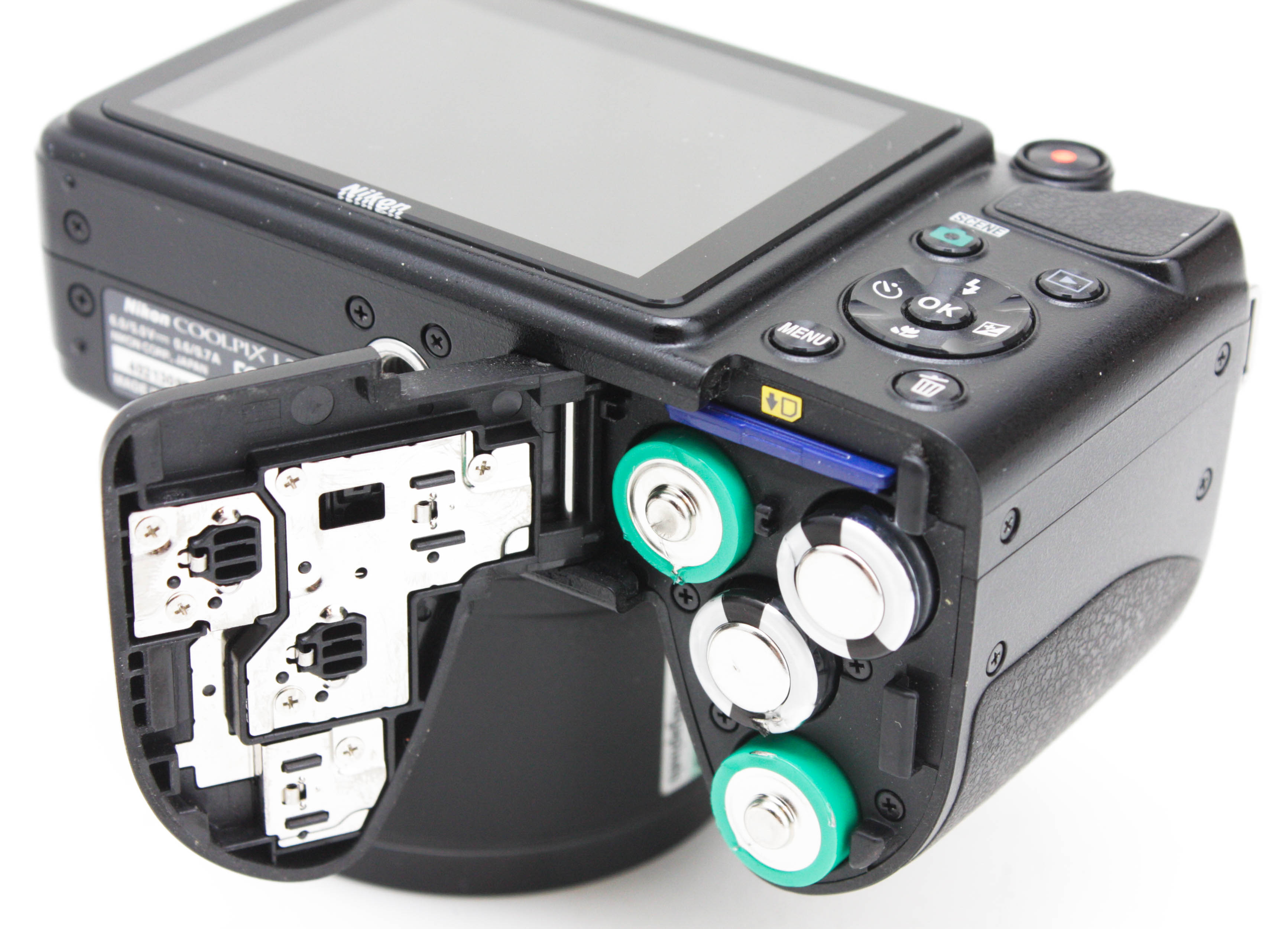 Nikon Coolpix L310 14.1 MegaPixel Digital Bridge Camera + Case - Image 6