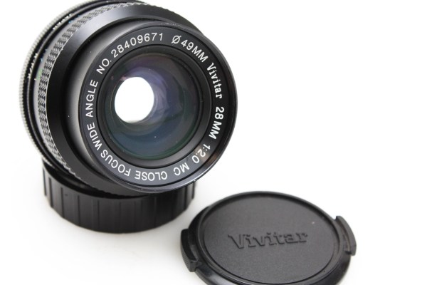 Vivitar Komine 28mm f/2.0 MC Close Focus Fast Wide Angle - Pentax K Mount
