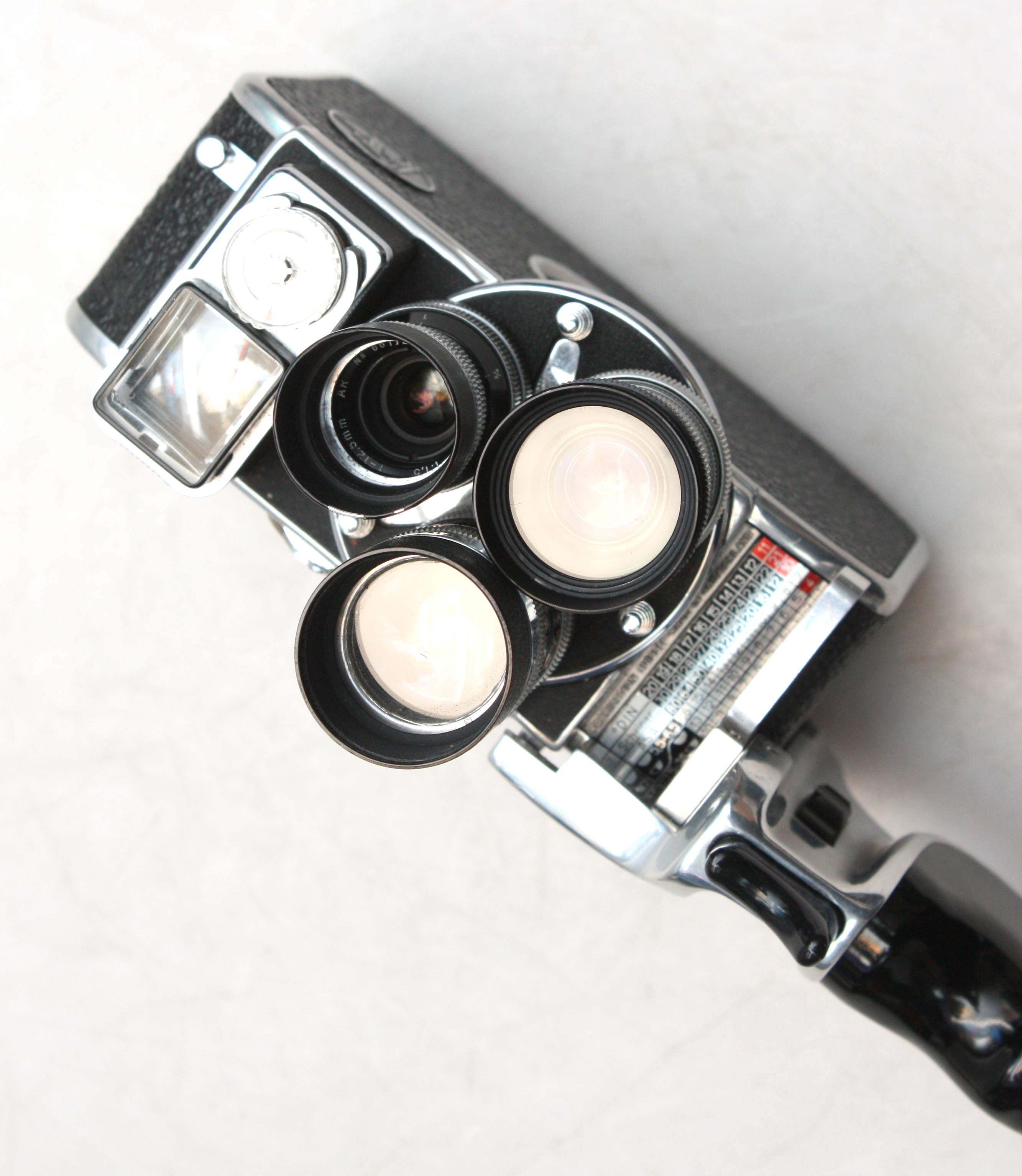 Paillard Bolex D8L 8mm Cine camera - Complete w/ 3 Lenses and Case - Image 4