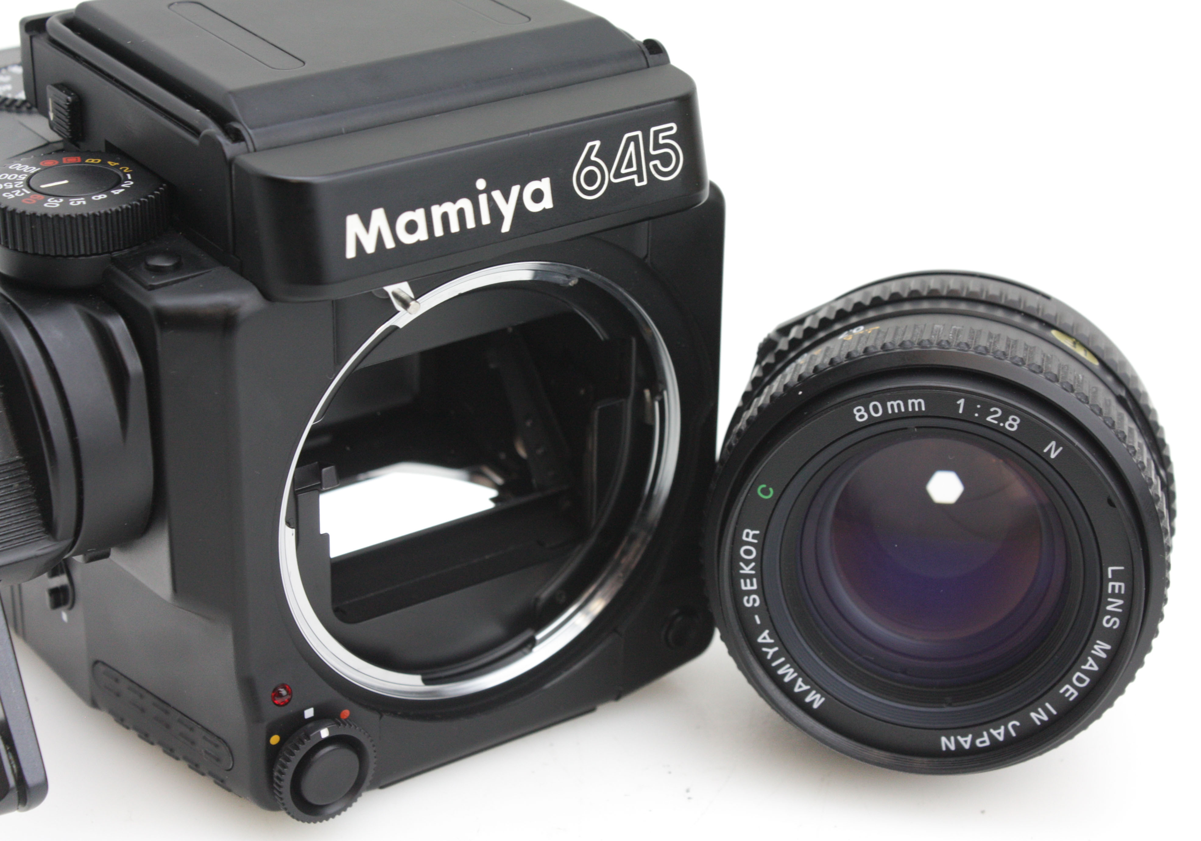 Mamiya 645 Super with 80mm F2.8 N with Waist Level Finder and 120 film Back - Image 8