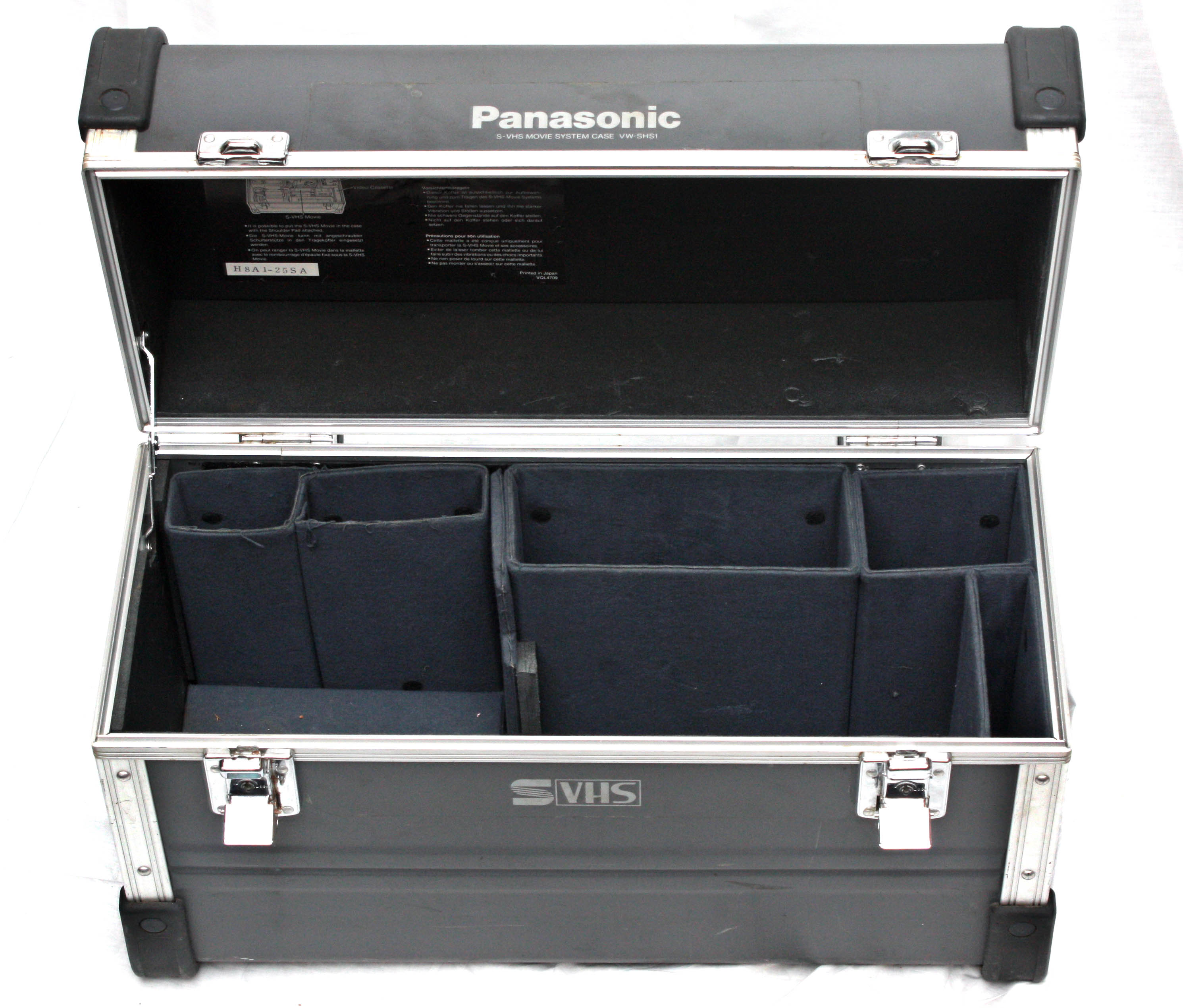 Genuine Original Panasonic Flight Case S-VHS Movie System VW-SHS1 Camera Camcorder - Image 3