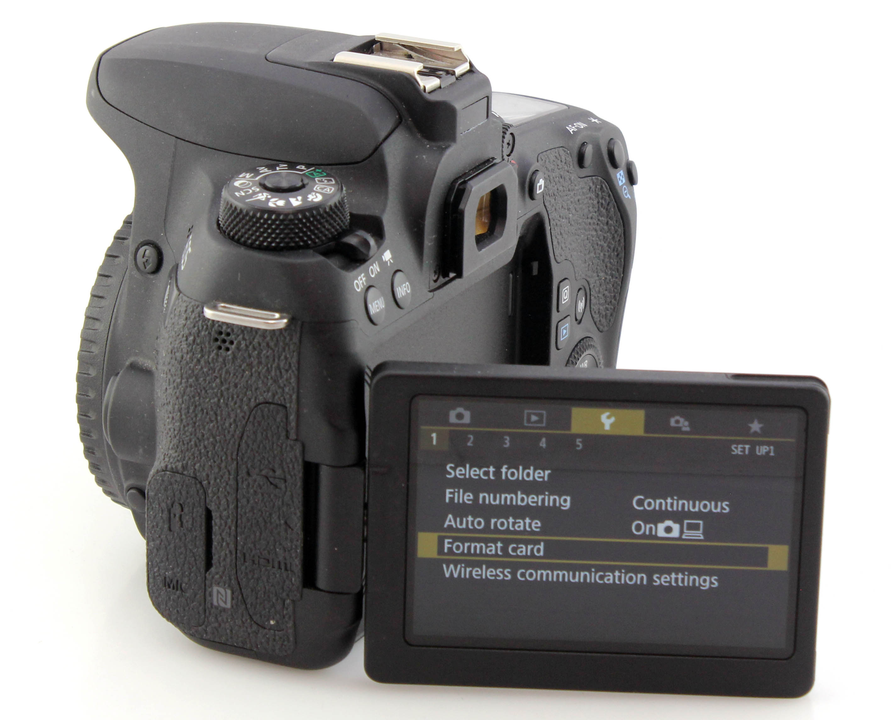 Canon EOS 77D - 24.2MP APS-C Digital Camera Body - Great condition Low use - Image 3