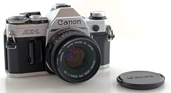 Canon AE-1 AE1 35mm SLR Film Camera w/ 50mm f1.8 FD Standard Prime Lens
