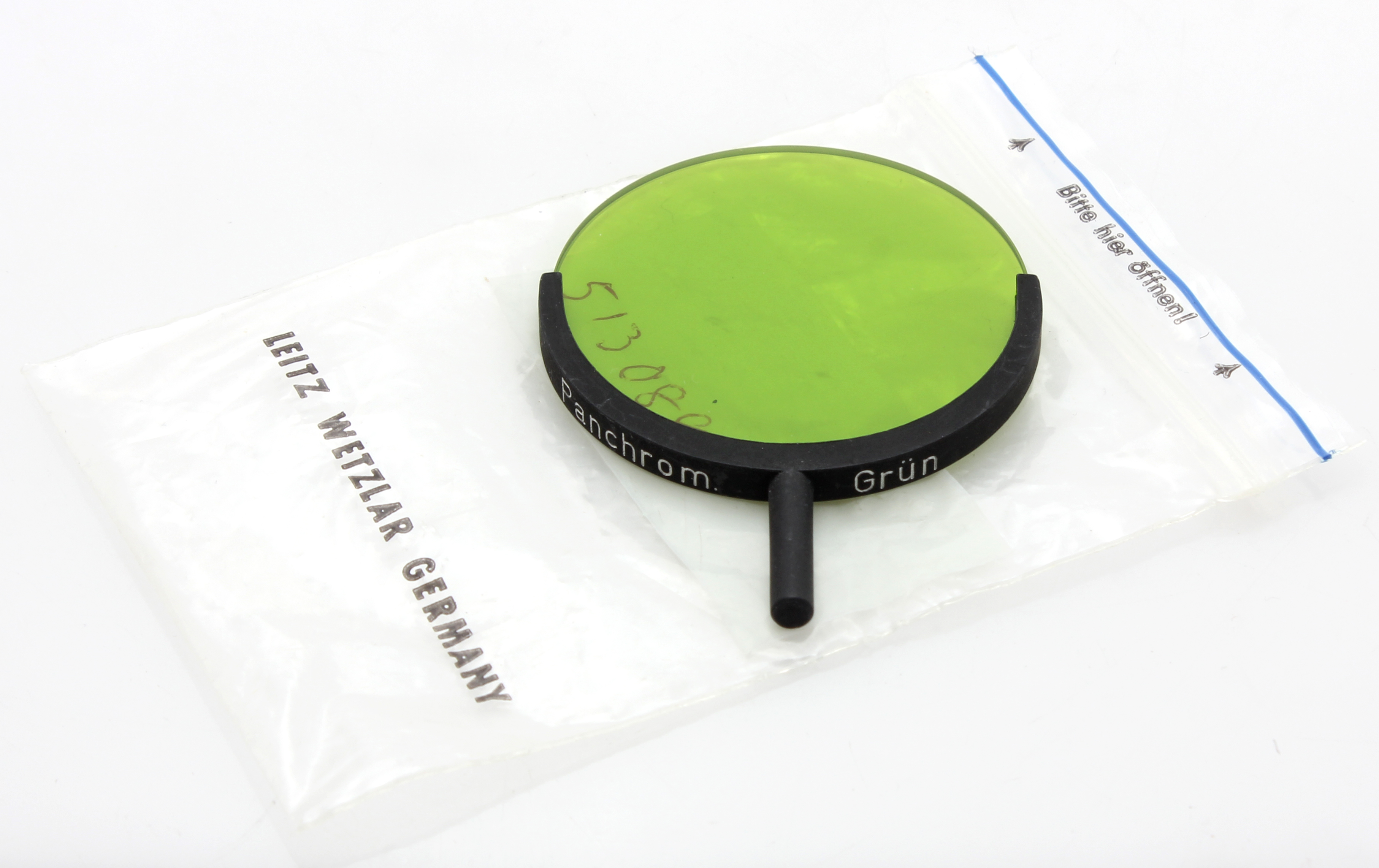 set of 3 Leitz Microscrope filters - Diffuser, green (panchrom) and Blue (CB 12) - Image 3