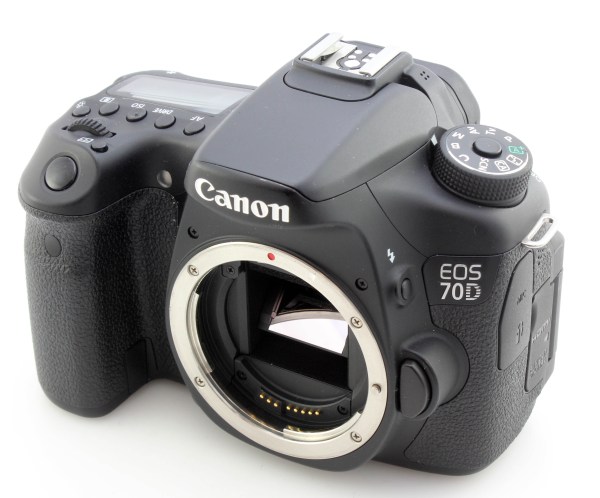 Canon EOS 70D - 20.2MP APS-C Digital Camera Body - Great condition