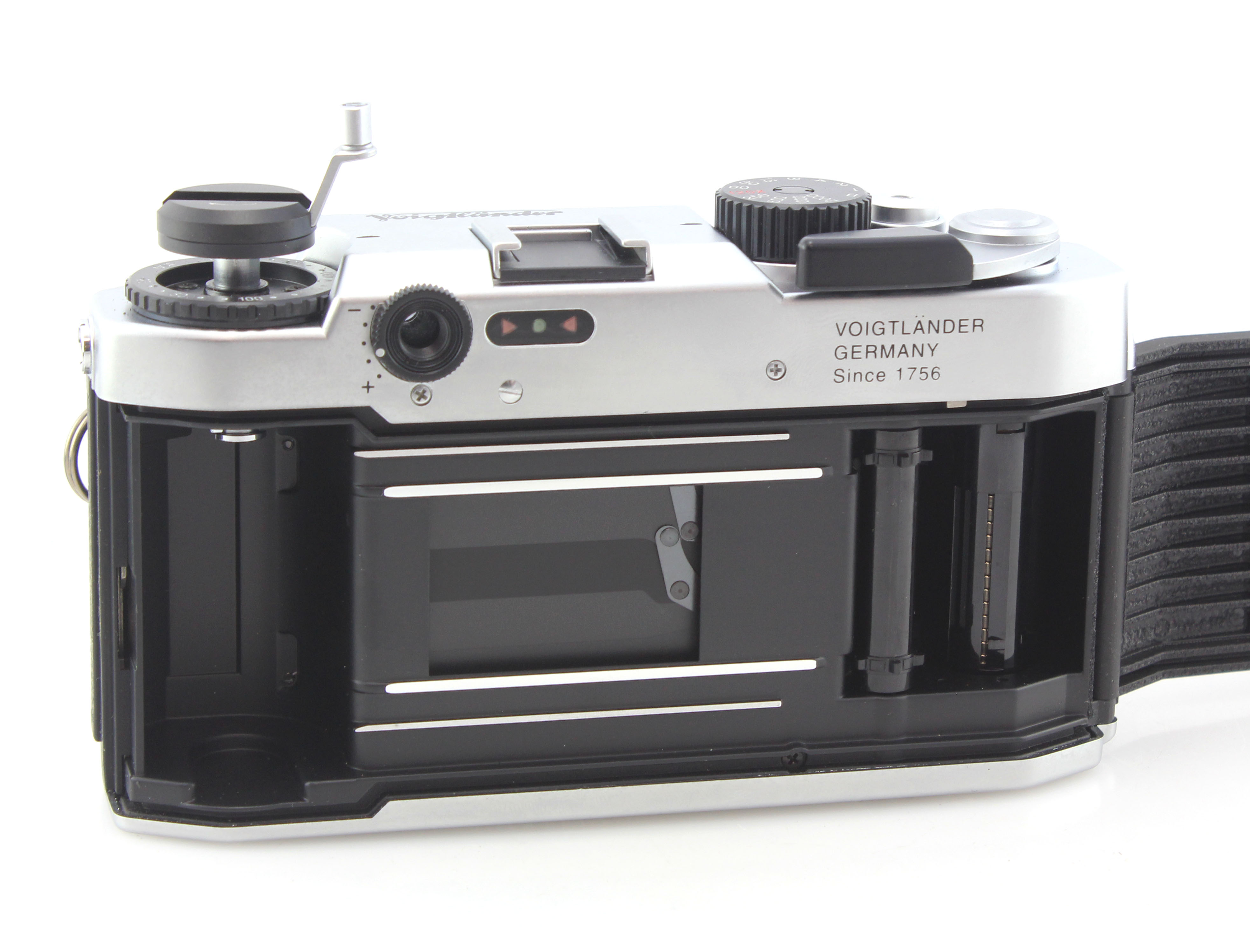 Voigtlander Bessa T 35mm Rangefinder Body Chrome. With Strap. - Image 6