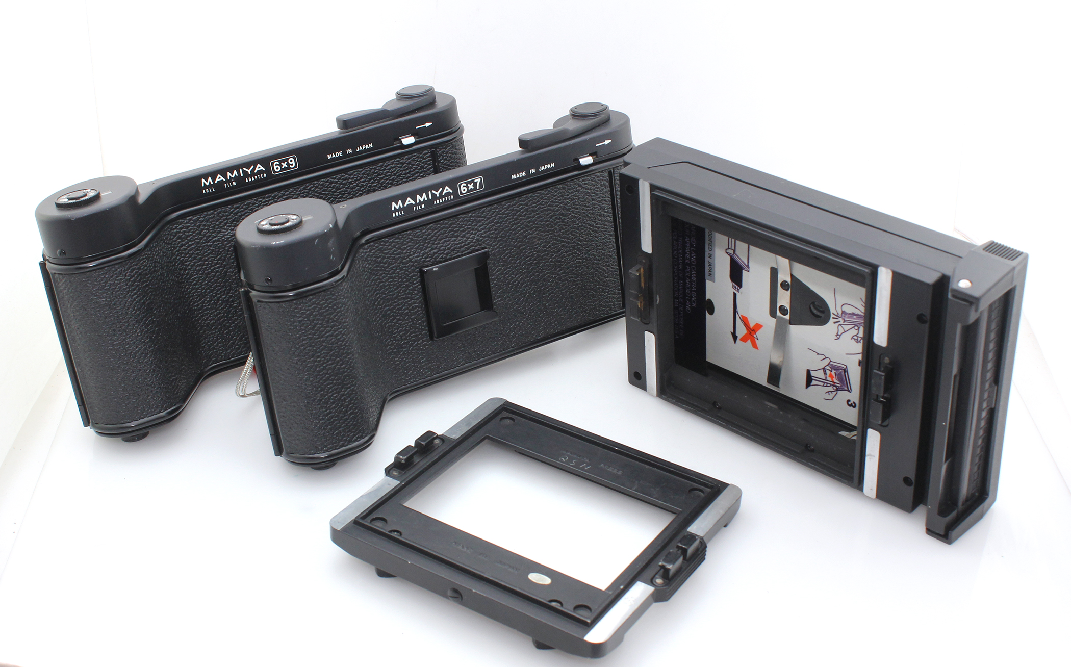 Polaroid 600SE Rangefinder Camera + Mamiya 127mm + a Polaroid and 2x Roll Film Backs - Image 6