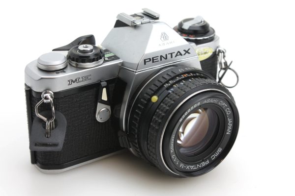 Pentax ME 35mm Film SLR Camera SMC 50mm f1.7