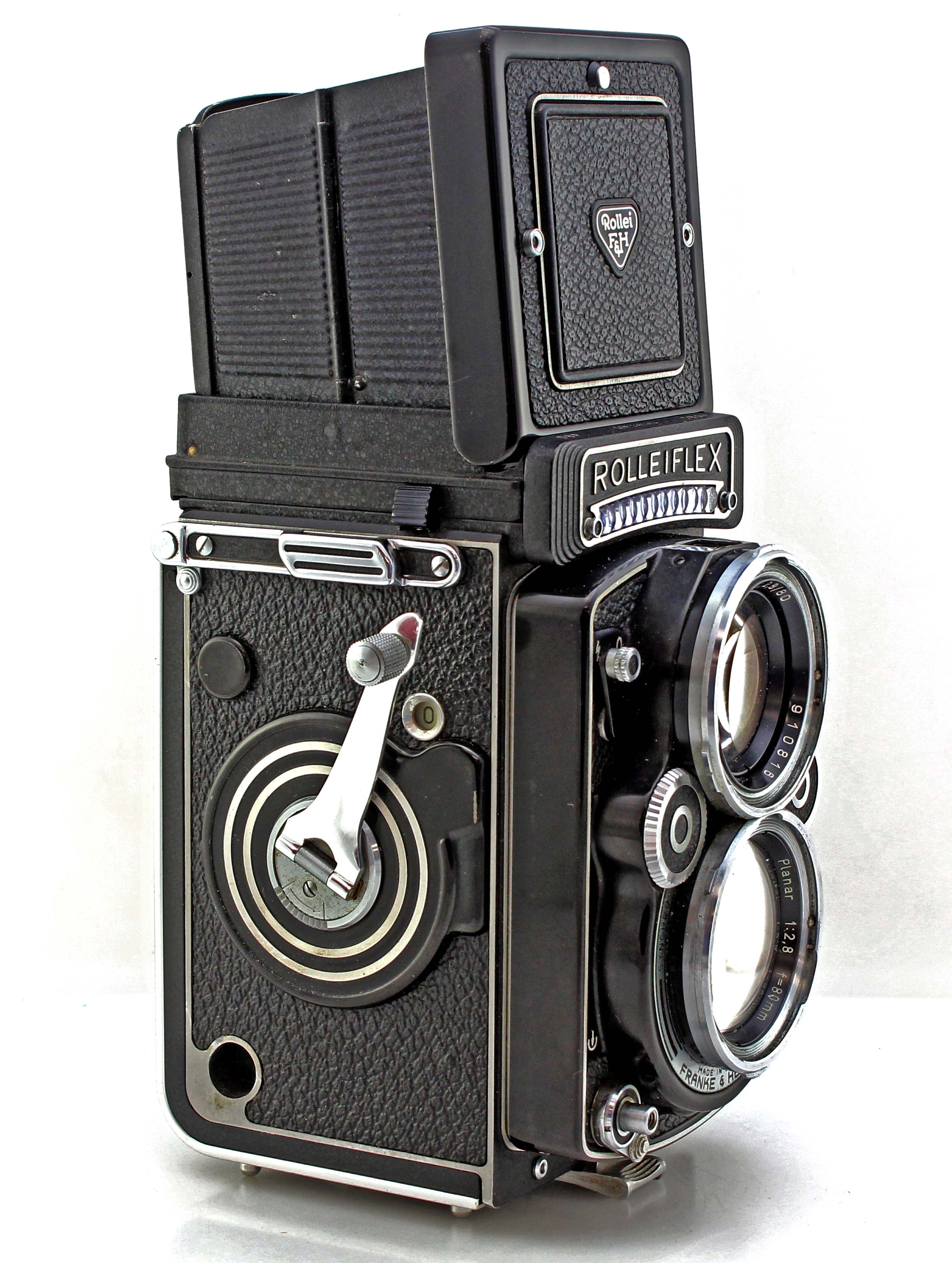 Rolleiflex 2.8F TLR Camera Cased with Carl Zeiss 80mm F2.8 Planar Lens & hood filter accessories - Image 8