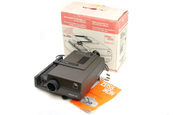 Zeiss Ikon Ikolux RF 35mm Slide Projector, Talon 85mm f/2.8 Lens, & Slide Magazine
