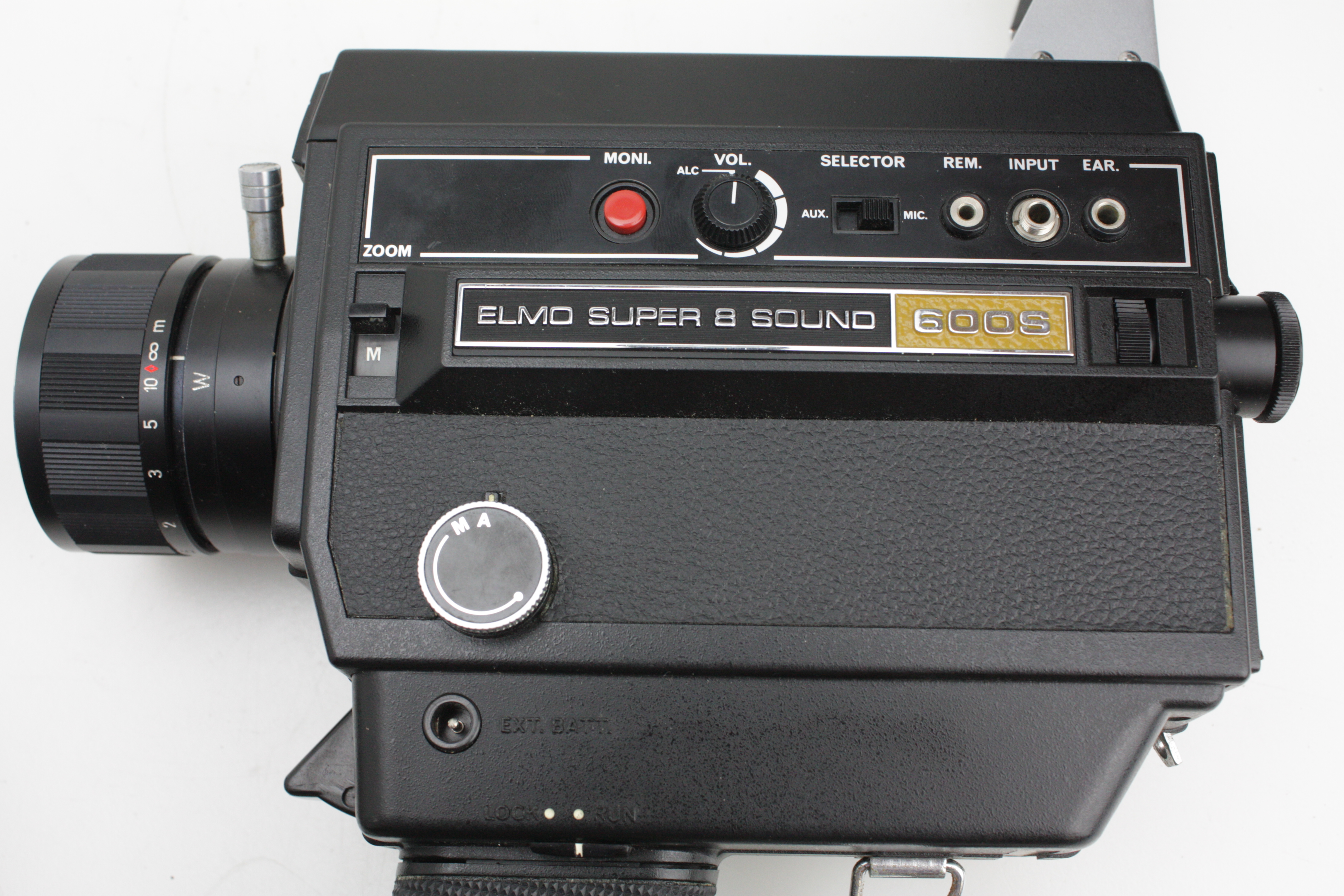 ELMO 600S Super 8 Sound Movie Cine Camera, case, microphone & Manual - Image 8