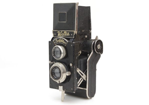 Welta Perfekta TLR Medium Format 6x6 Camera, with 7.5cm f/3.8 Lens