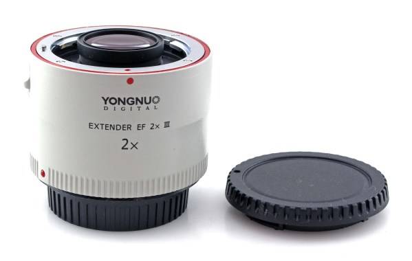 Canon EF fit Yongnuo brand 2x Extender III Tele Converter - excellent condition